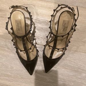 Valentino rockstud pumps sz 38.5